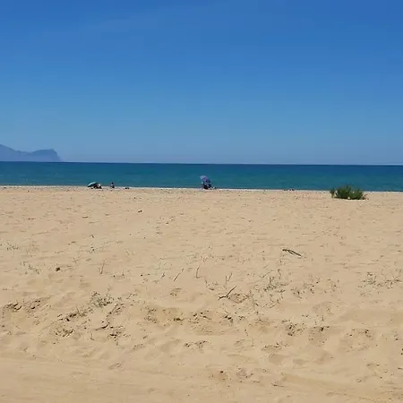 Isola Del Sole, Con Piscina