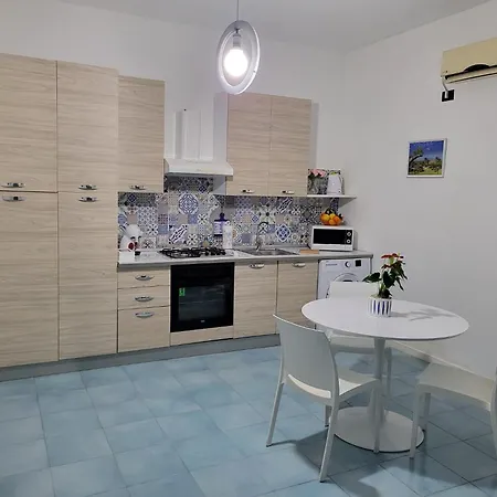 Isola Del Sole, Con Piscina Holiday home *