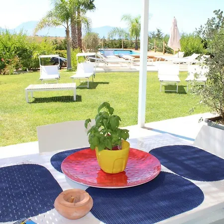 Holiday home Isola Del Sole, Con Piscina