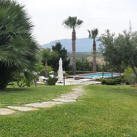 Feriehus Isola Del Sole, Con Piscina