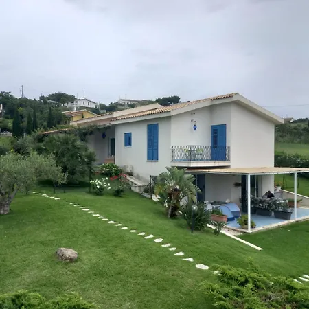 Isola Del Sole, Con Piscina Feriehus Balestrate