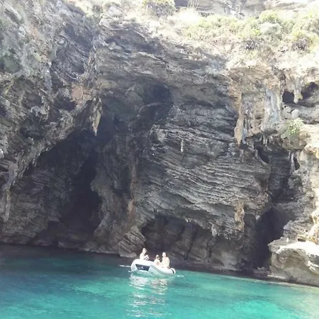 Feriehus Isola Del Sole, Con Piscina Balestrate